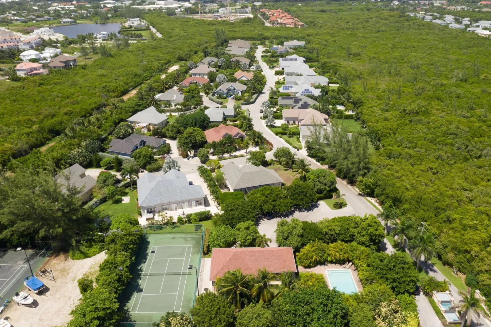 4 Bedroom Family Home for Sale, The South Sound, Grand Cayman