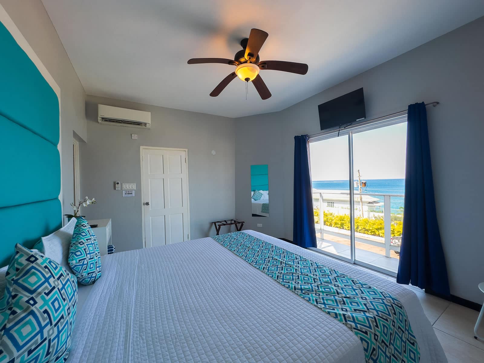 29Key Hotel for Sale, Discovery Bay, St Ann, Jamaica 7th Heaven