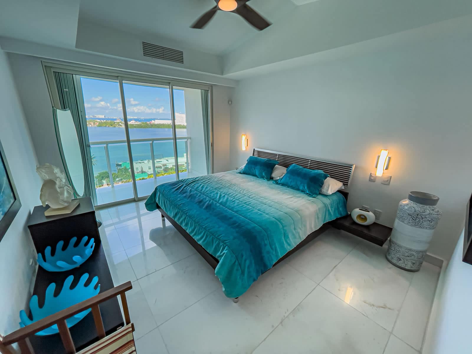 3 Bedroom Beachfront Apartment for Sale, Portofino, Cancun, Mexico