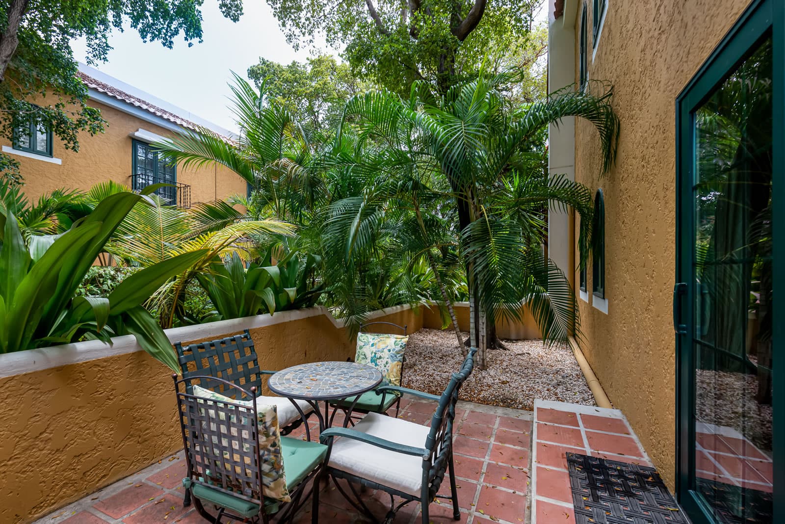 1 Bedroom Apartment for Sale, Harbour Village Beach Club, Bonaire 7th