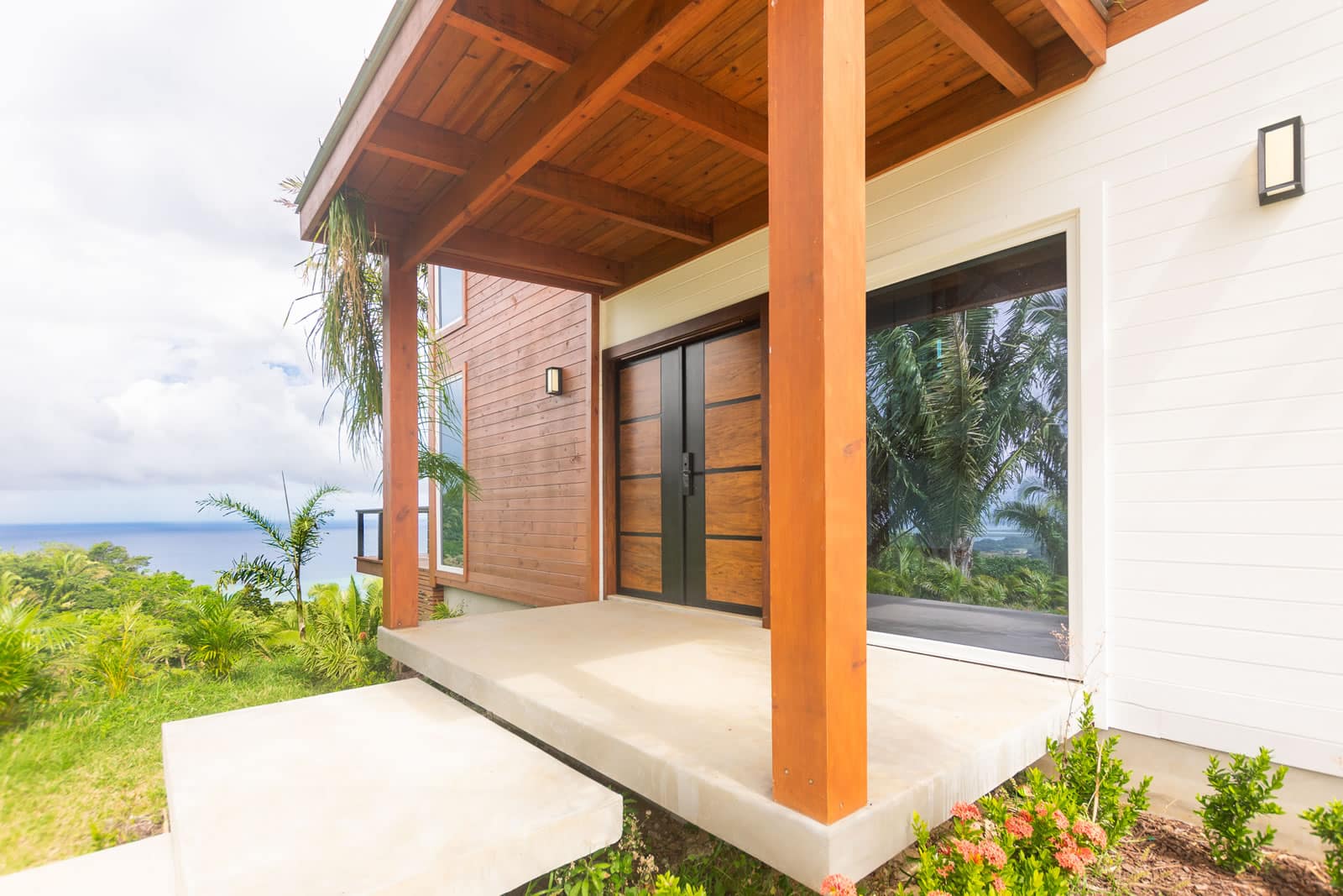 3 Bedroom RidgeTop Home for Sale, Palmetto Bay, Roatan 7th Heaven Properties