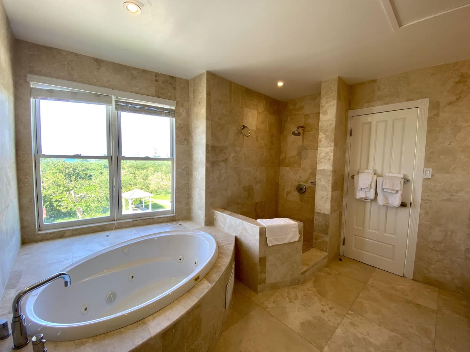 3 Bedroom Beachfront Townhouse for Sale, The Hamilton, Nevis 7th