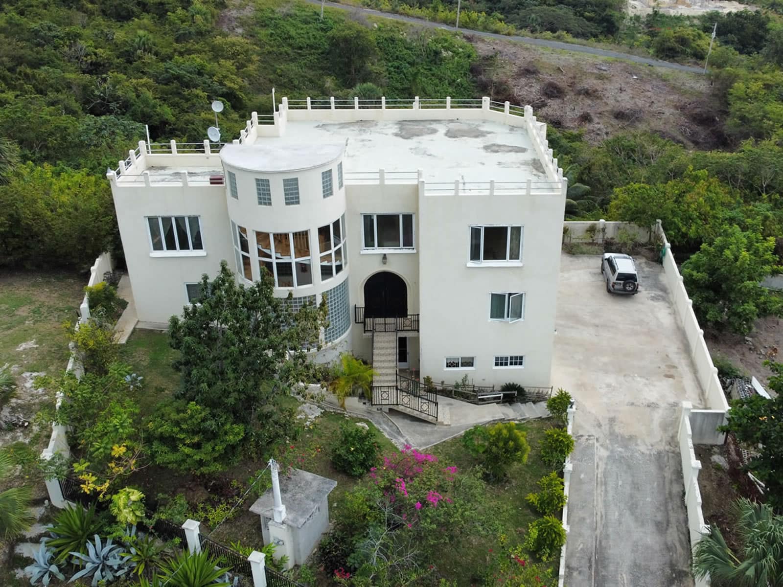6 Bedroom Home for Sale, Culloden, White House, Westmoreland, Jamaica