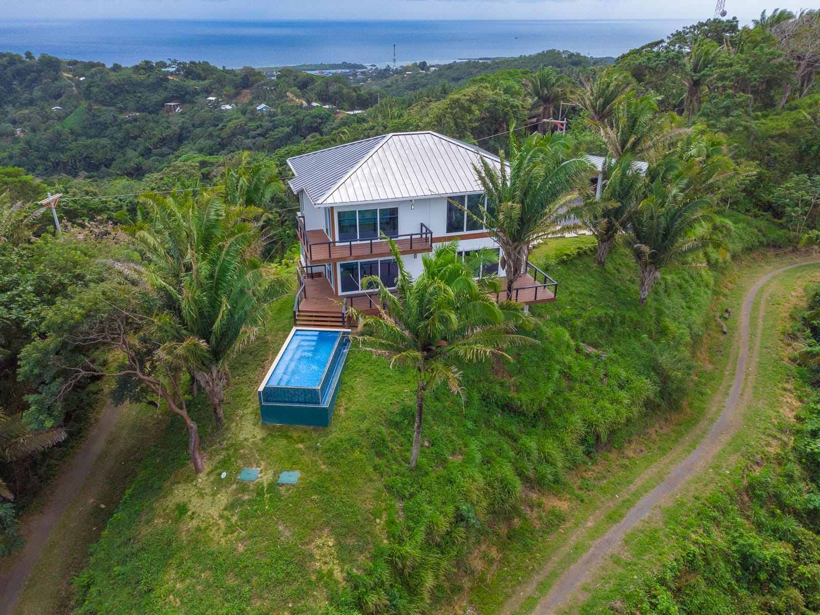 3 Bedroom RidgeTop Home for Sale, Palmetto Bay, Roatan 7th Heaven