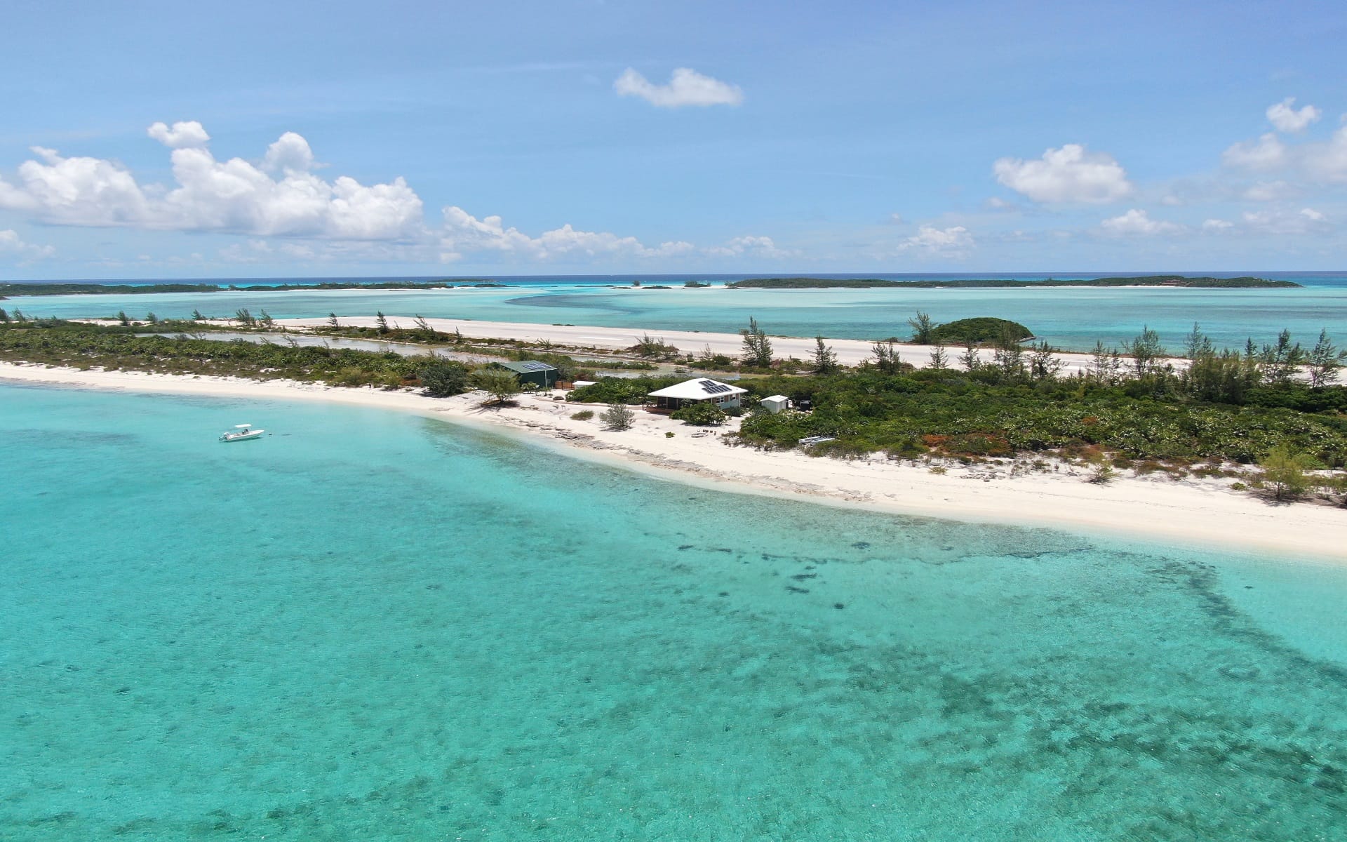 2 Bedroom Beach Cottage for Sale, Norman's Cay, Exuma, Bahamas - 7th ...