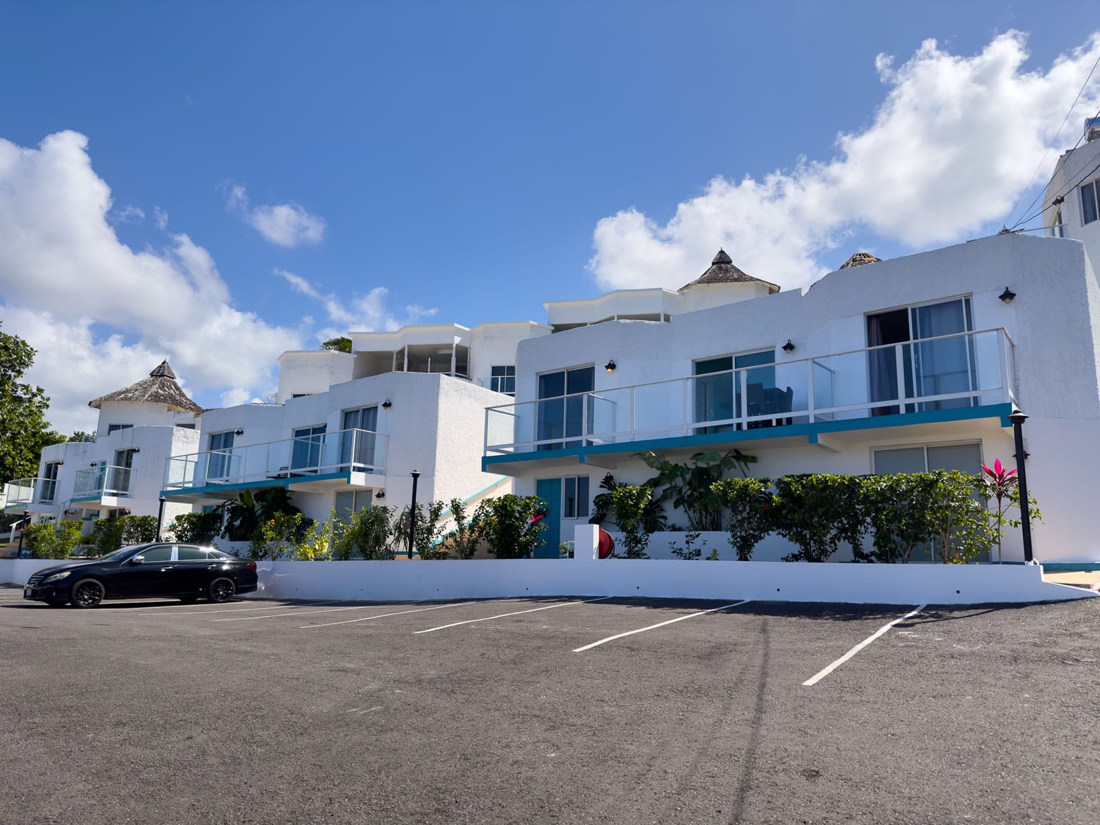 29Key Hotel for Sale, Discovery Bay, St Ann, Jamaica 7th Heaven