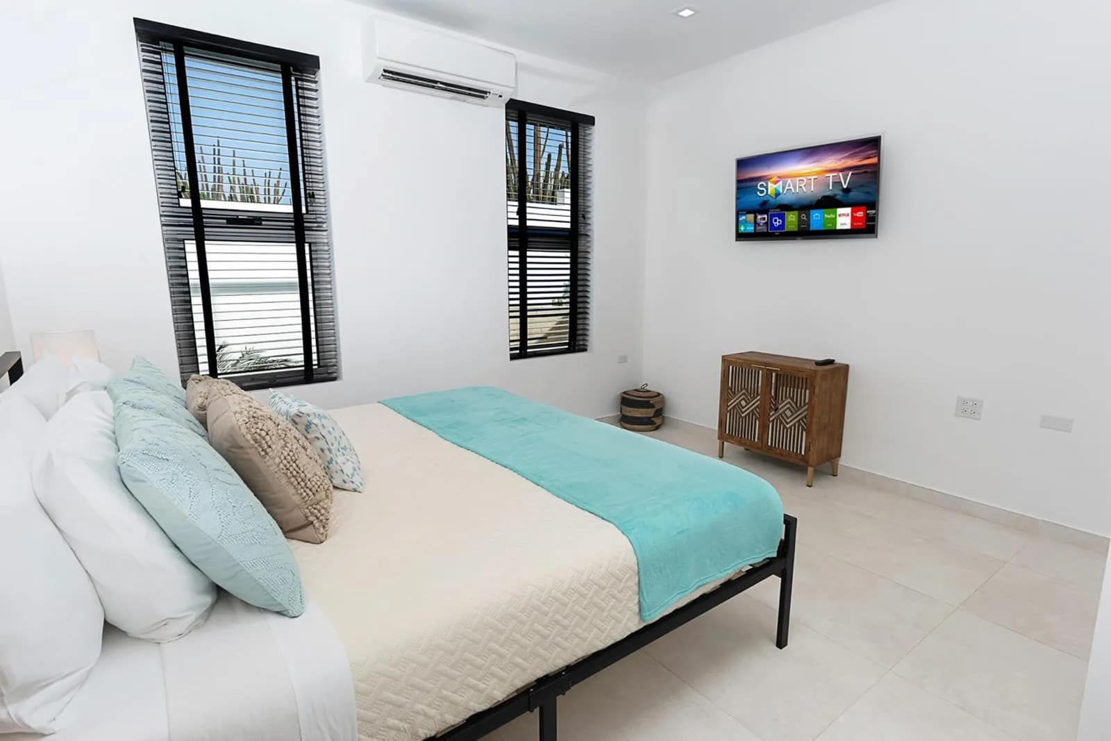 3 Bedroom Luxury Estate Home for Sale, Paseo de Playa, Tierra del Sol