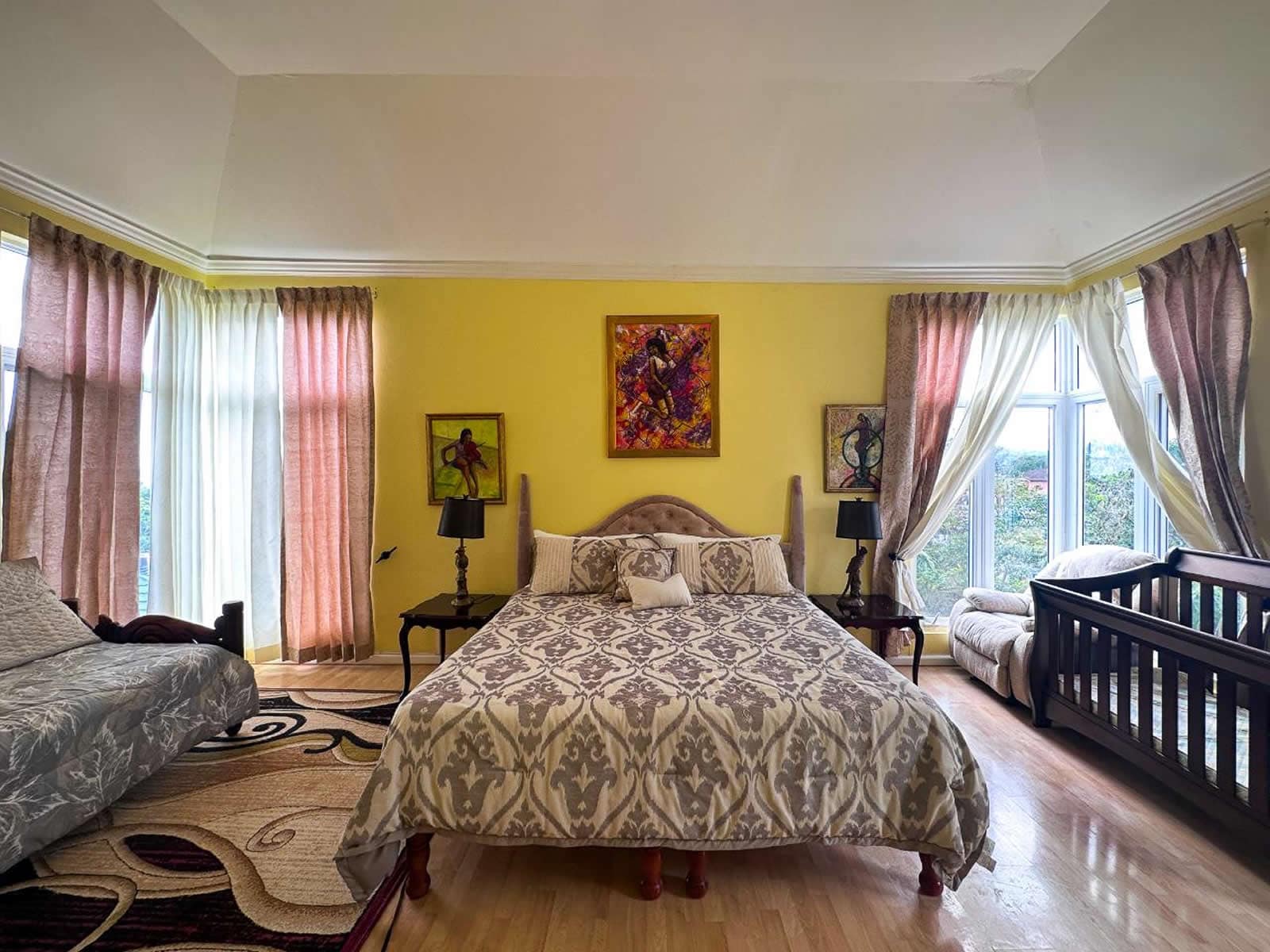 7 Bedroom House for Sale, Farringdon Heights, Kingston, Jamaica 7th