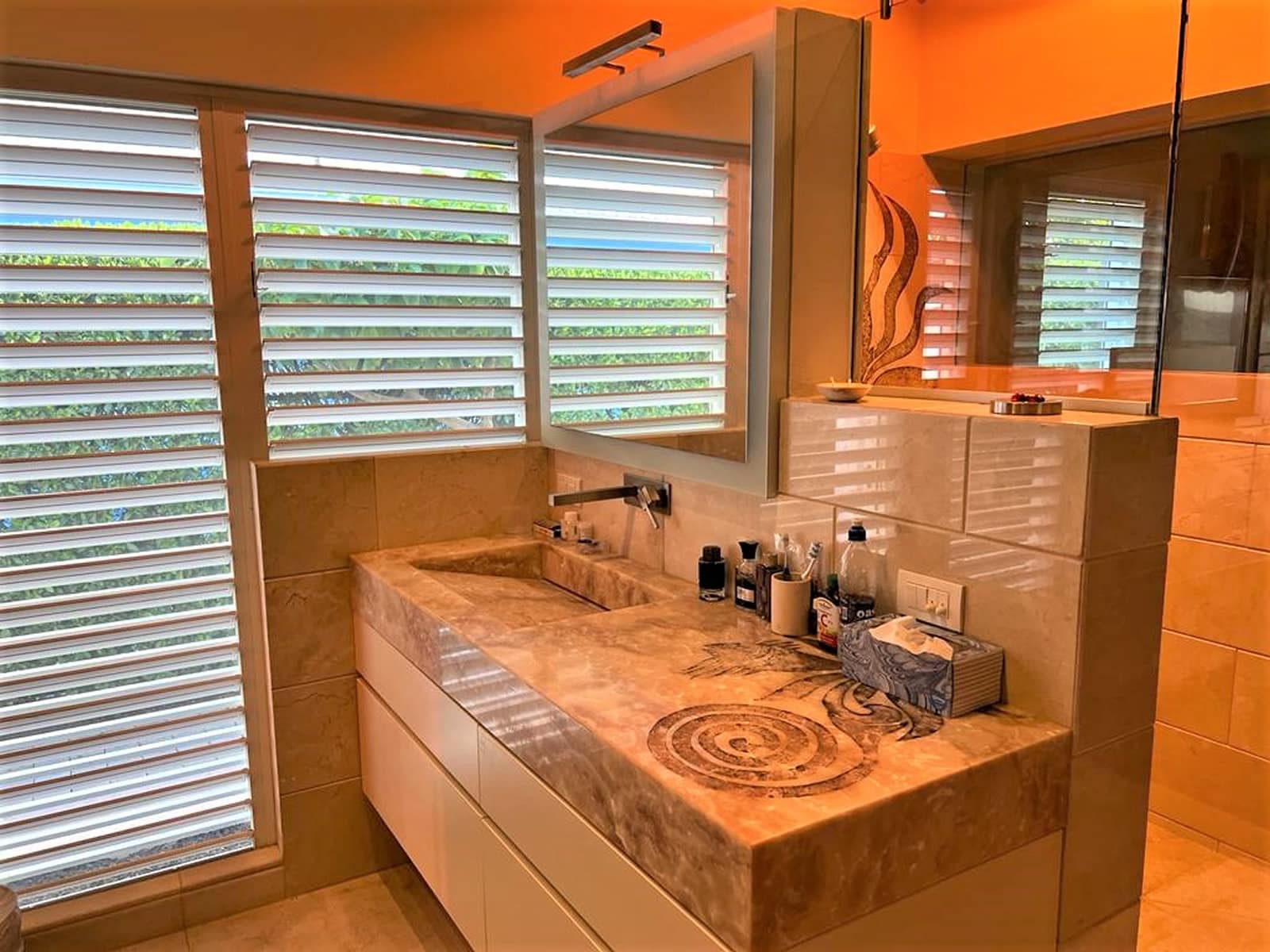 5 Bedroom Luxury Beachfront Home for Sale, South Beach, Jolly Harbour