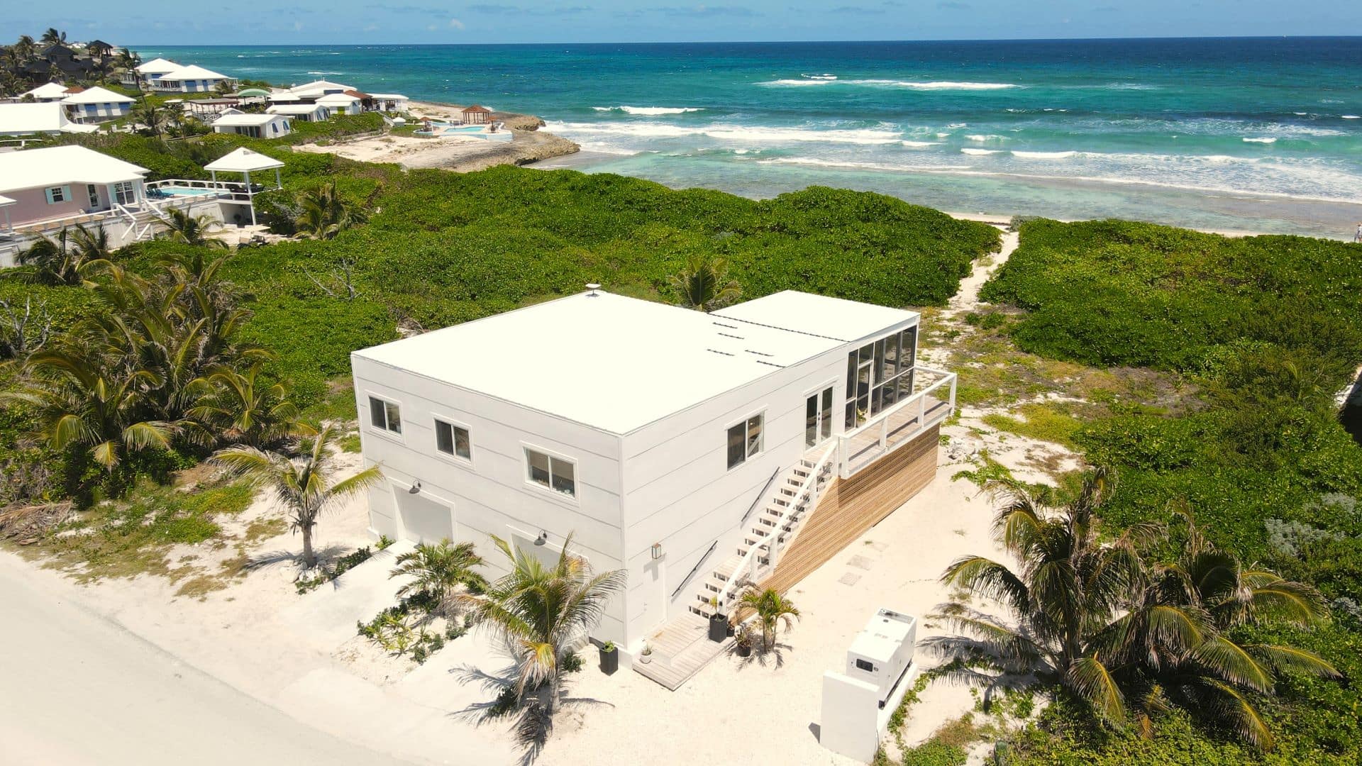2 Bedroom Beach House for Sale, White Sound, Elbow Cay, Abaco, Bahamas