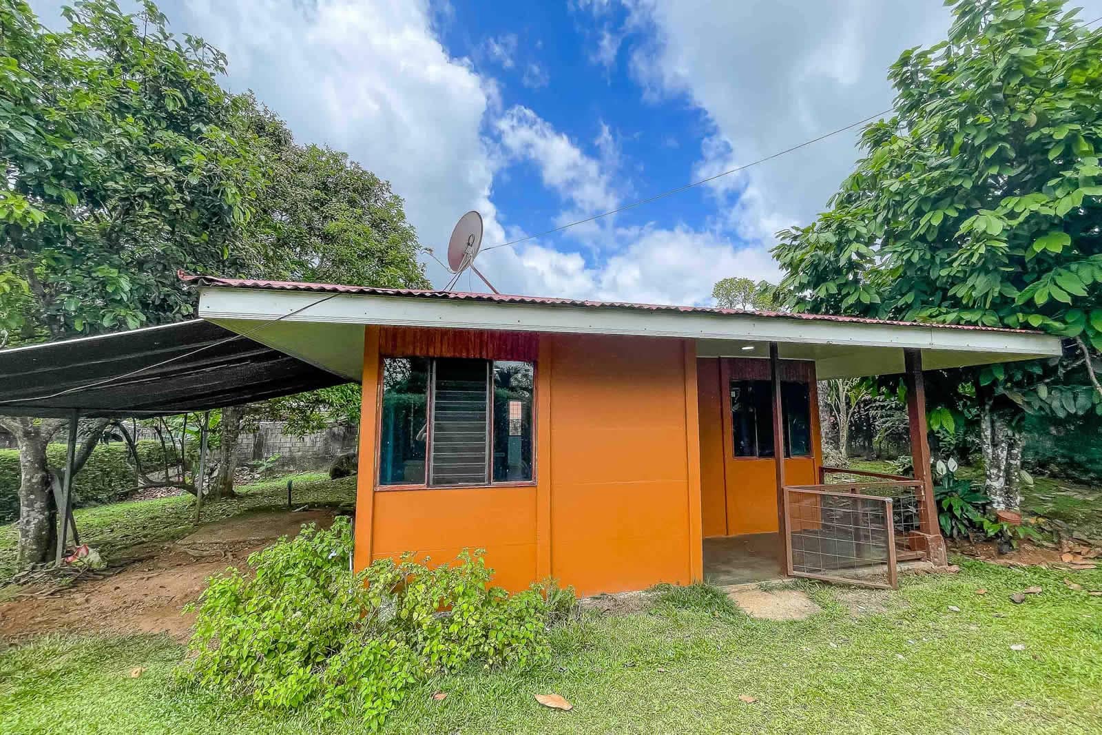 2 Bedroom House for Sale, Villa Nueva, Quepos, Puntarenas, Costa Rica