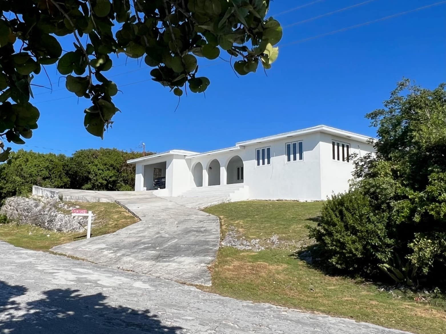 4 Bedroom House for Sale, Rainbow Bay, Eleuthera, Bahamas 7th Heaven Properties