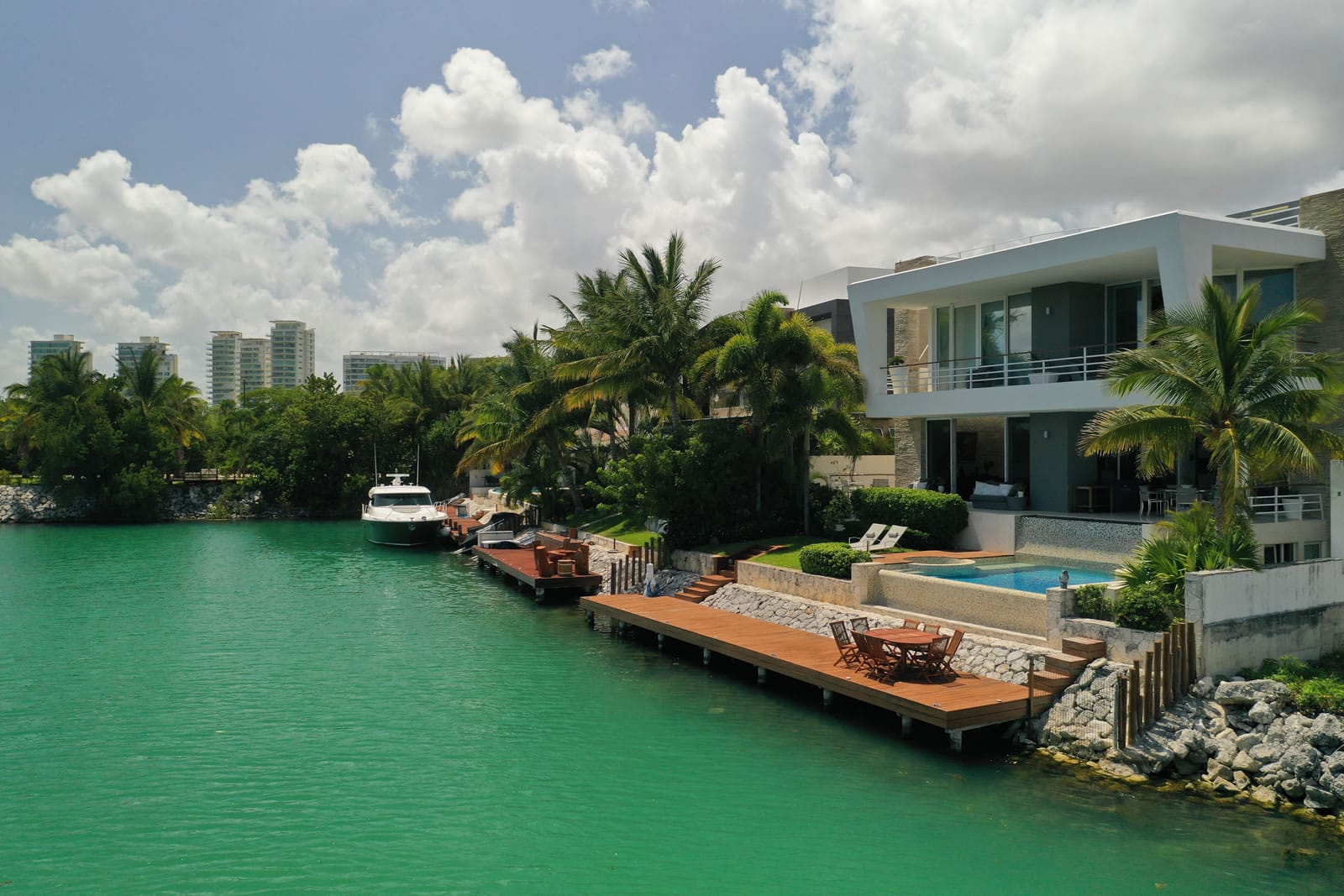 waterfront homes for sale in cancun mexico