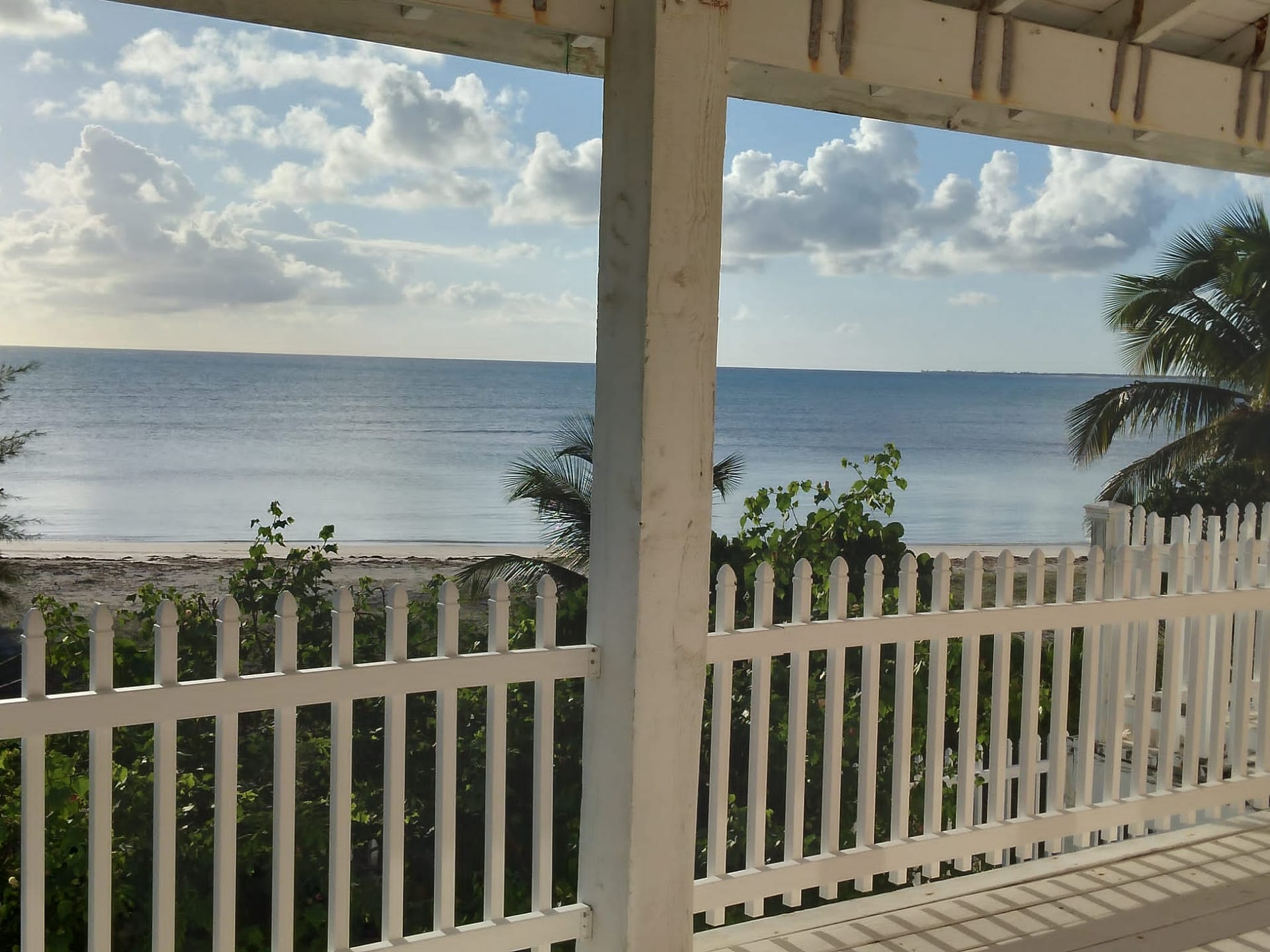 4 Bedroom Beachfront Property for Sale, Rum Cay, Bahamas 7th Heaven