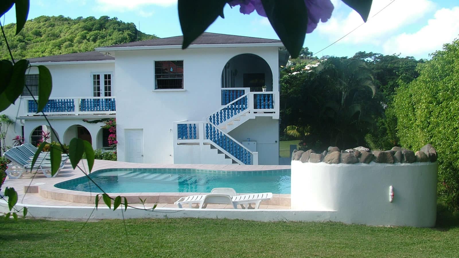 3 Unit Apartment Building for Sale, Bonne Terre, St Lucia 7th Heaven