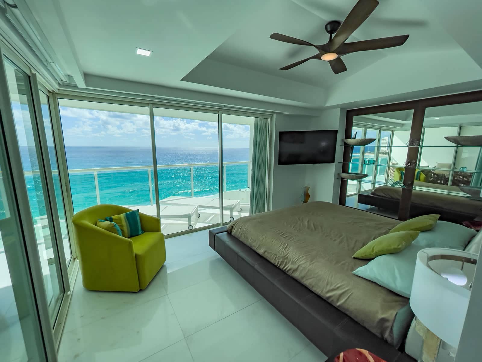 beachfront property cancun