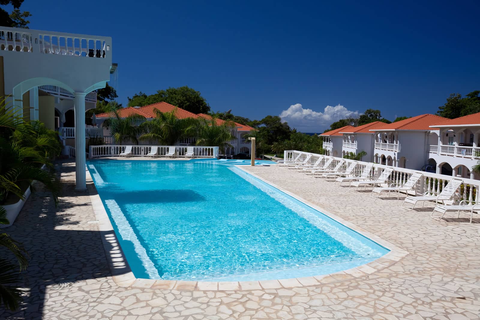 2 Bedroom Condo for Sale, Sunset Villas, West End, Roatan 7th Heaven