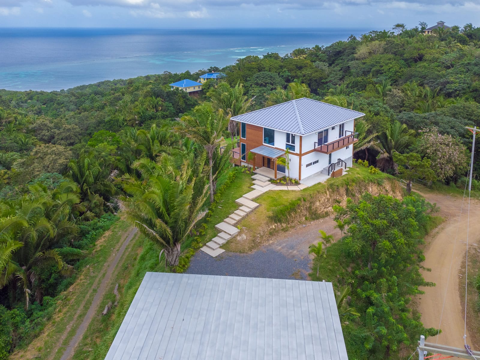 3 Bedroom RidgeTop Home for Sale, Palmetto Bay, Roatan 7th Heaven