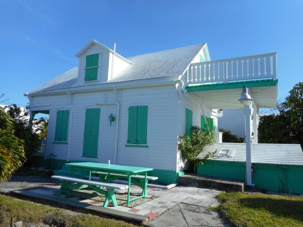 2 Bedroom Historic Cottage for Sale, Spanish Wells, Eleuthera, Bahamas