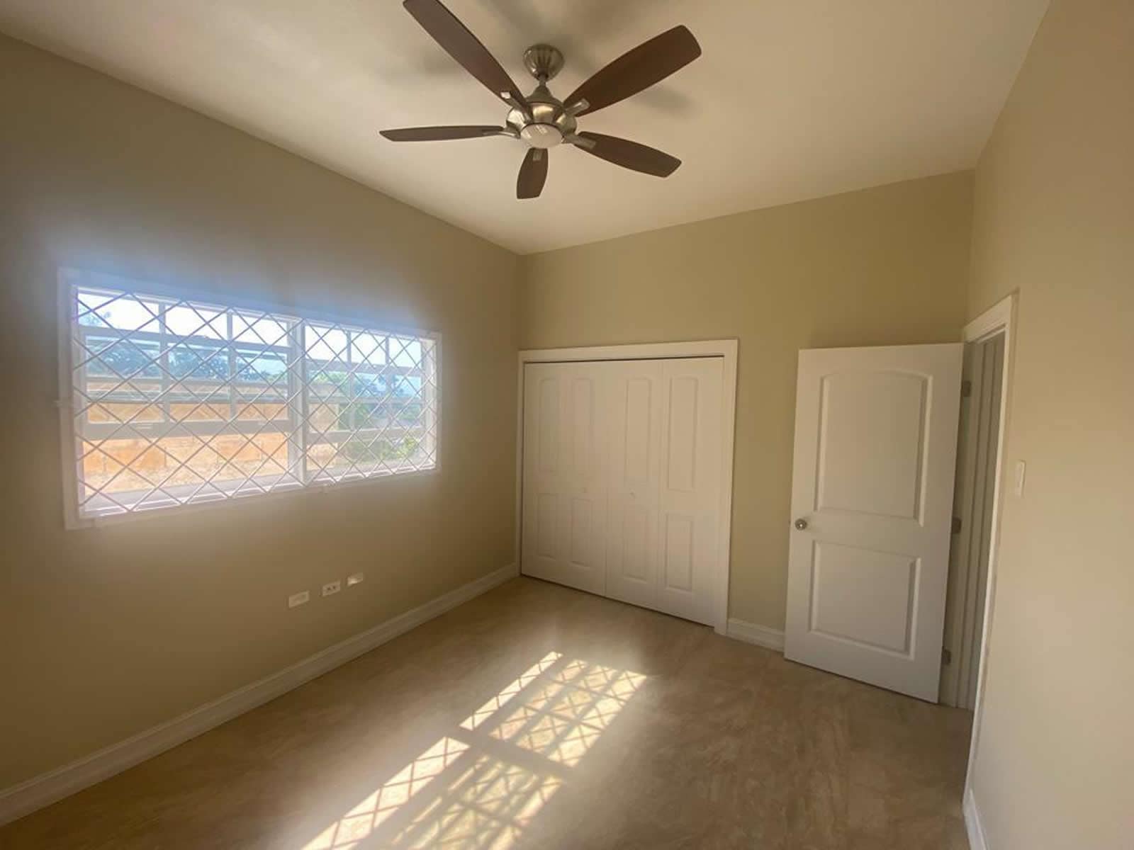 5 Bedroom House for Sale, Cardiff Hall / Runaway Bay, Jamaica 7th