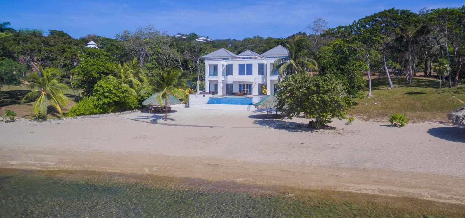 4 Bedroom Beach House for Sale, Lawson Rock, Roatan 7th Heaven Properties