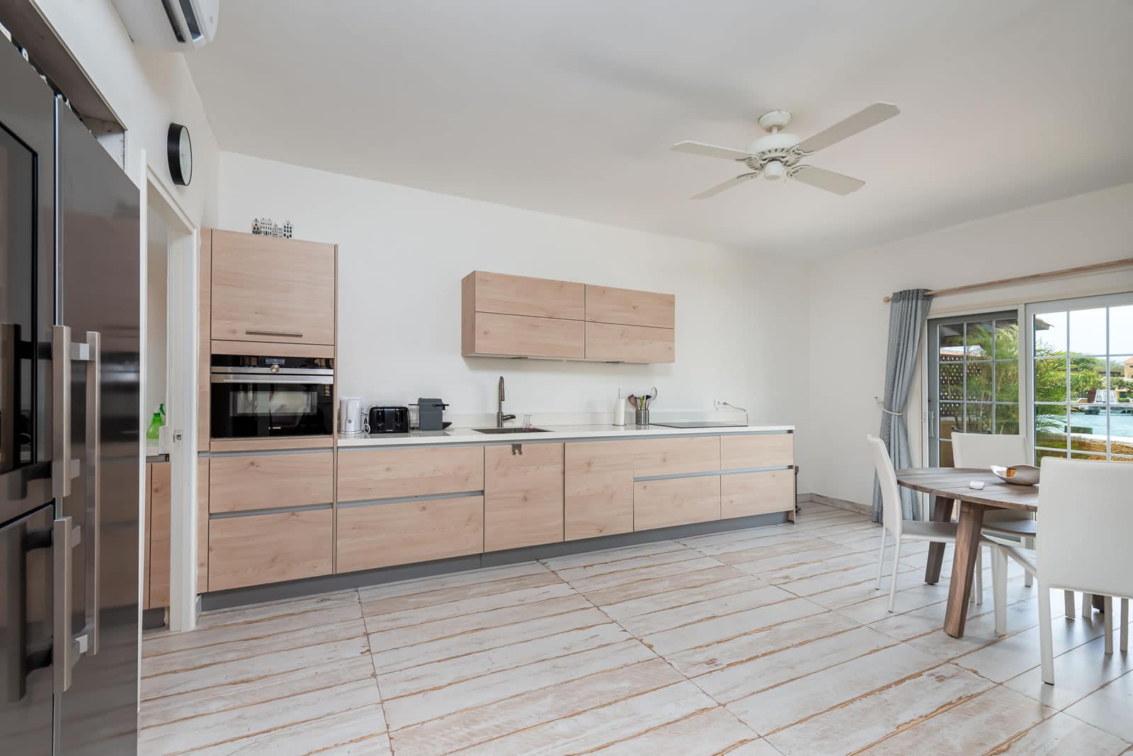 1 Bedroom Apartment for Sale, Harbour Village Beach Club, Bonaire 7th