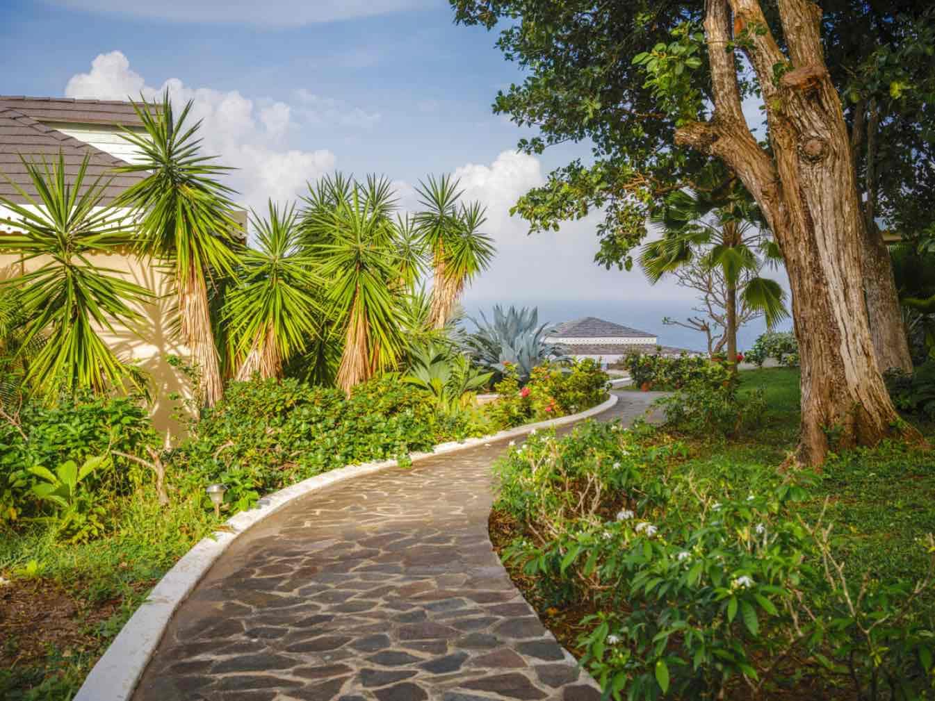 6 Bedroom Home for Sale, Mount Pleasant, Bequia 7th Heaven Properties