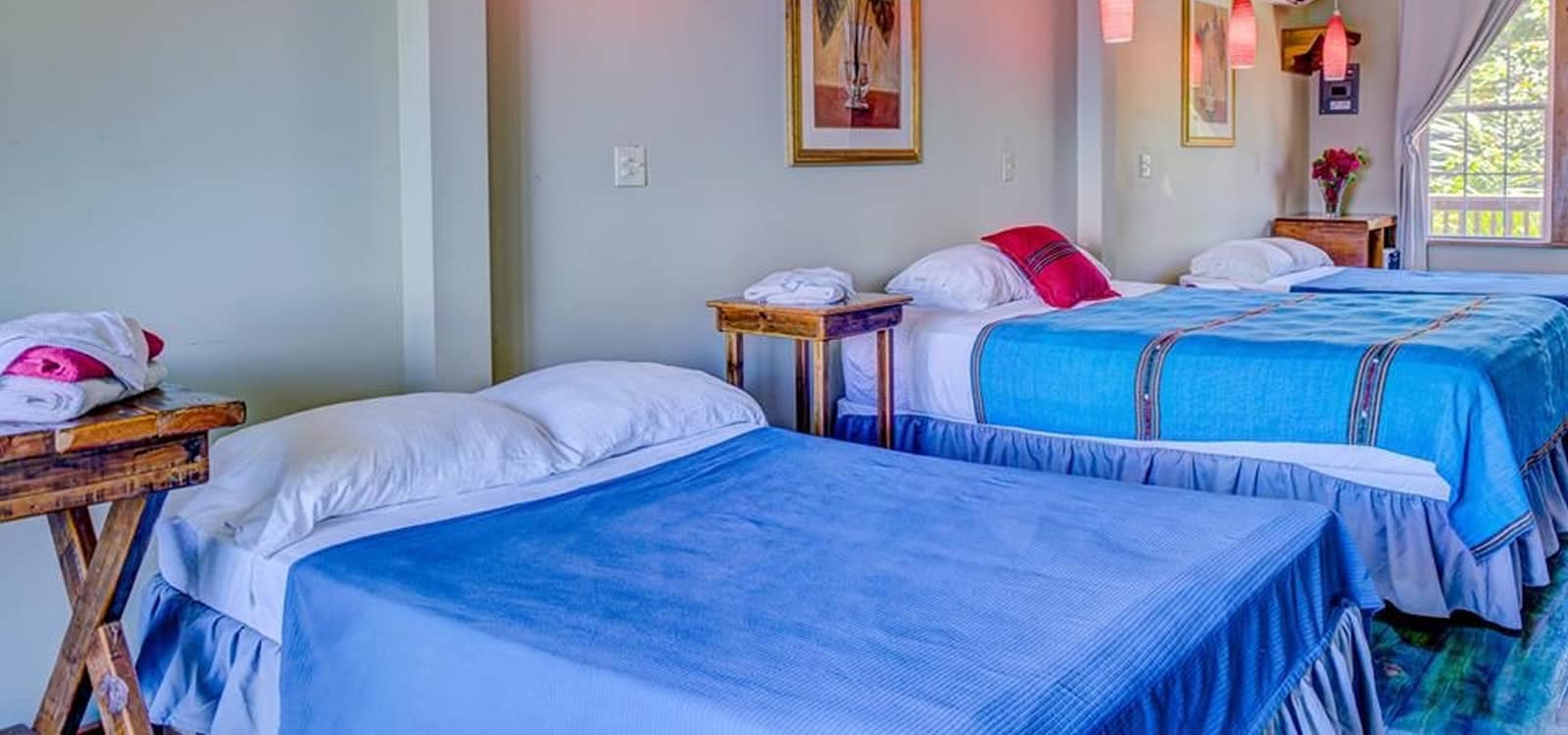 23 Bedroom Waterfront Dive Resort for Sale, West End, Roatan 7th