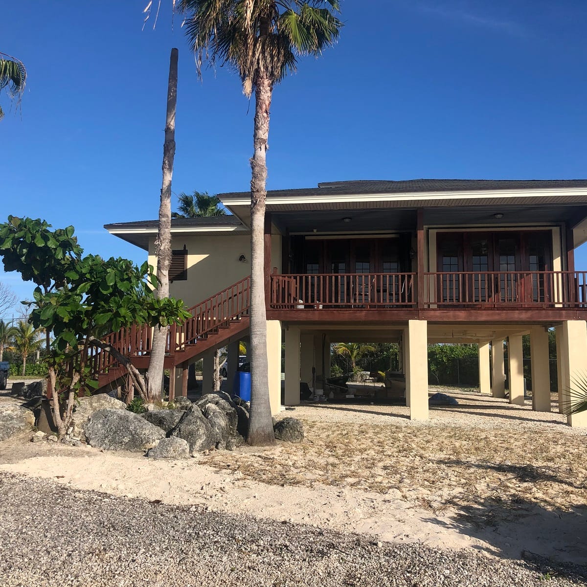 3 Bedroom CanalFront Home for Sale, Emerald Bay, Grand Bahama, Bahamas