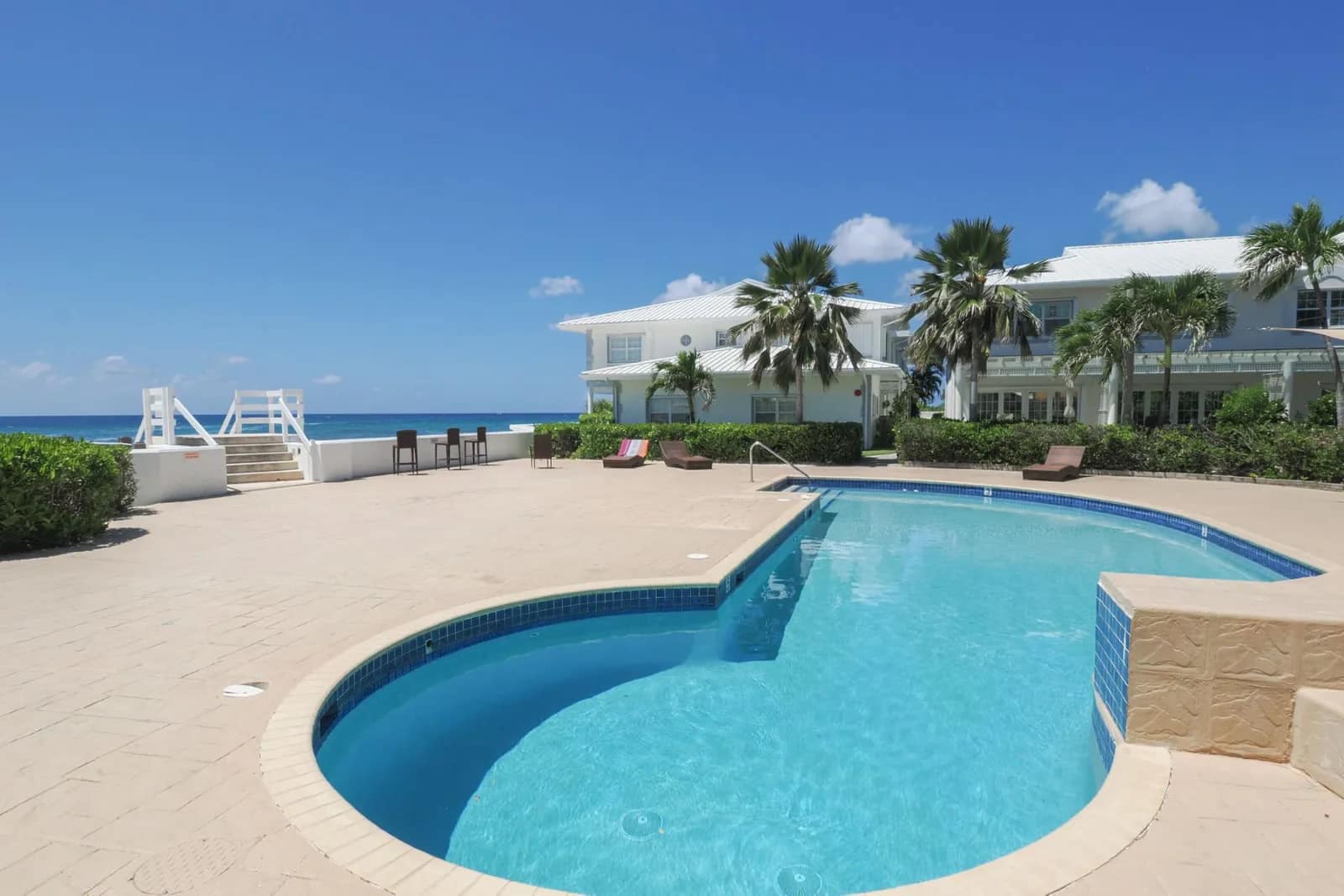 2 Bedroom Oceanfront Condo for Sale, Windsor Village, South Sound, Grand Cayman 7th Heaven