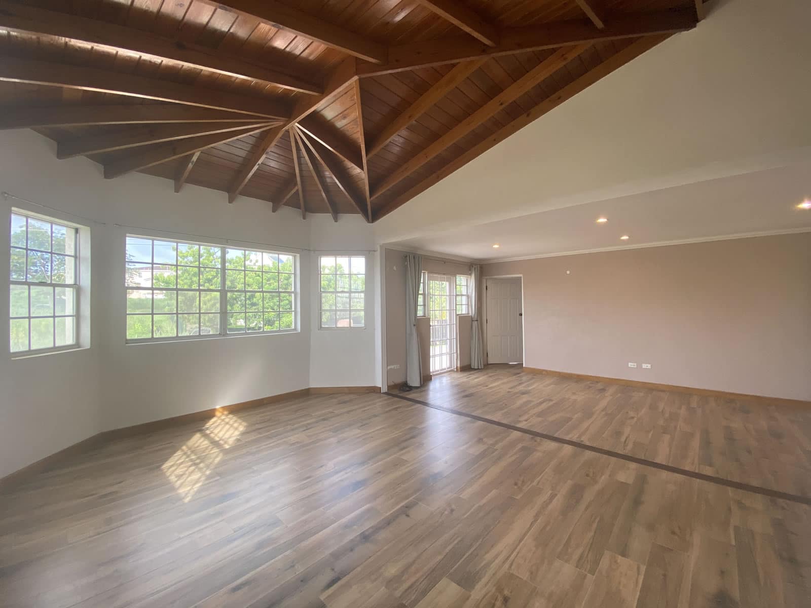 4 Bedroom Family Home for Sale, Fort Heights, Christ Church