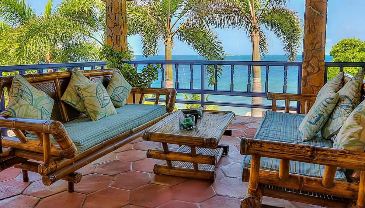 Beachfront villa for sale in Grenada