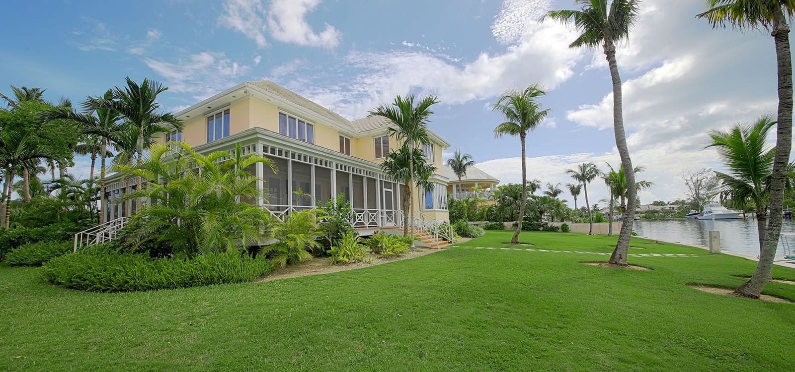 3 Bedroom Canalfront Home for Sale, Lyford Cay, Bahamas 7th Heaven