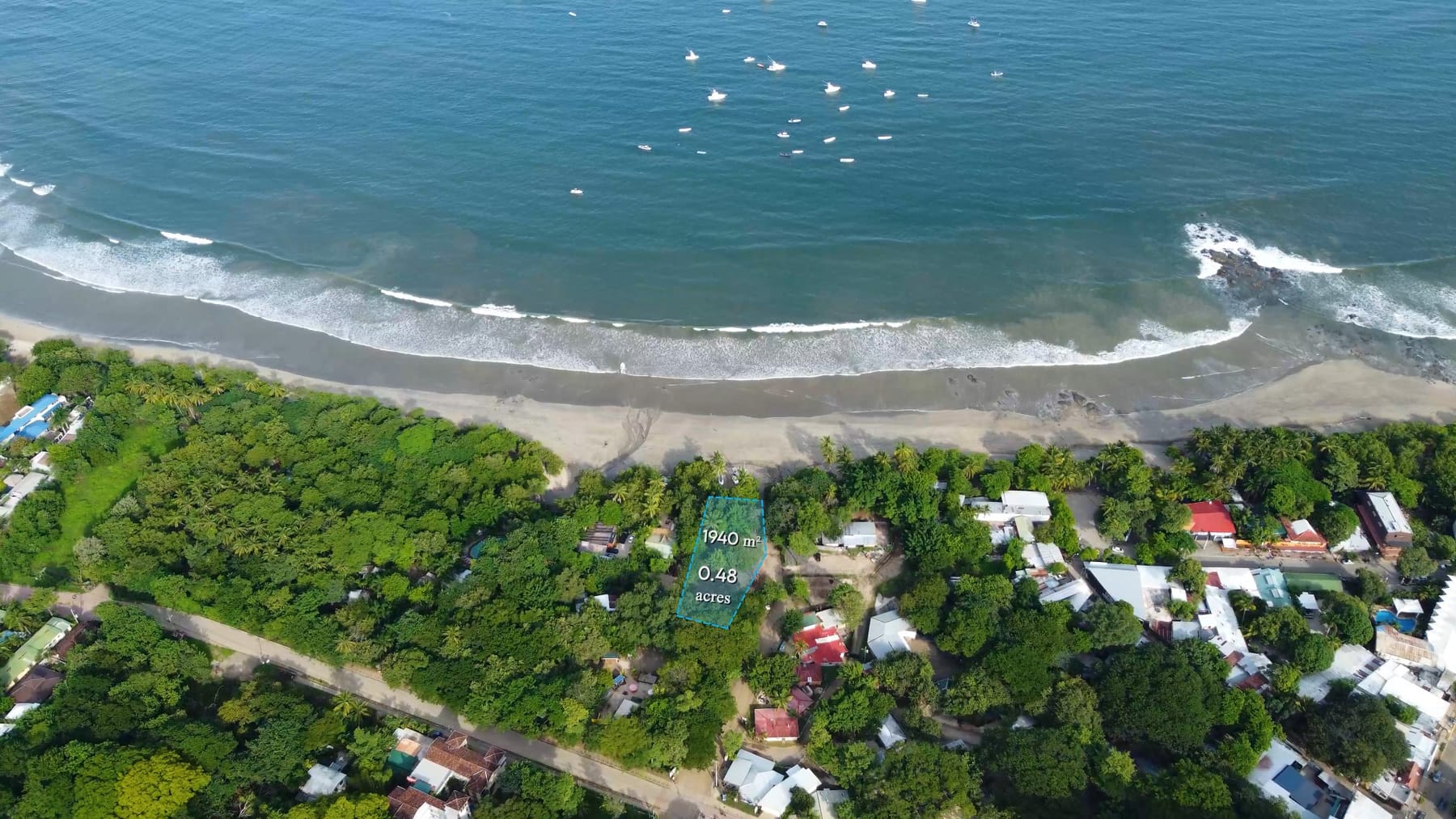 1,940 Square Meters of Beachfront Land for Sale, Tamarindo, Guanacaste