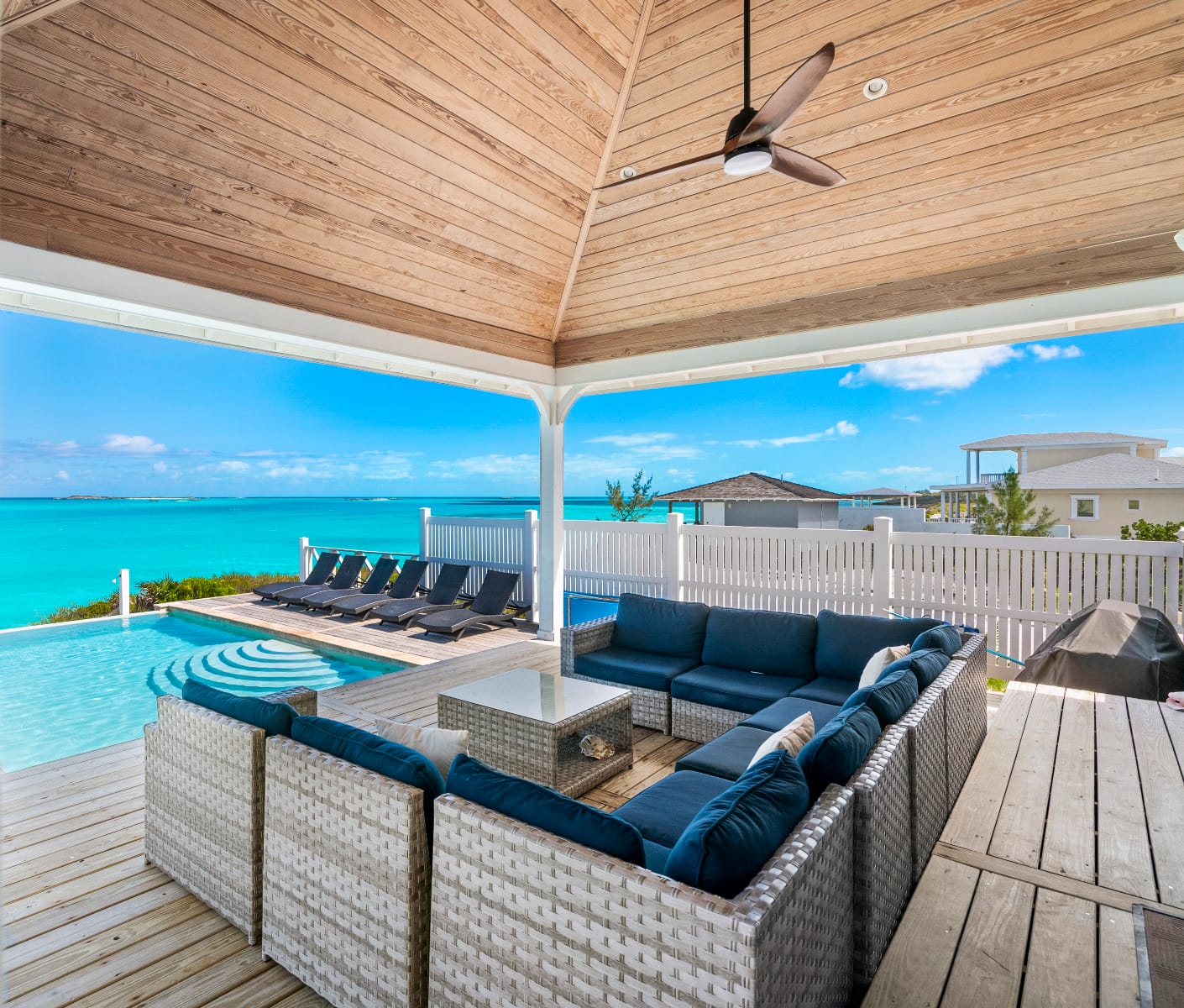 6 Bedroom Beachfront Home for Sale, The Cut, Little Exuma, Bahamas
