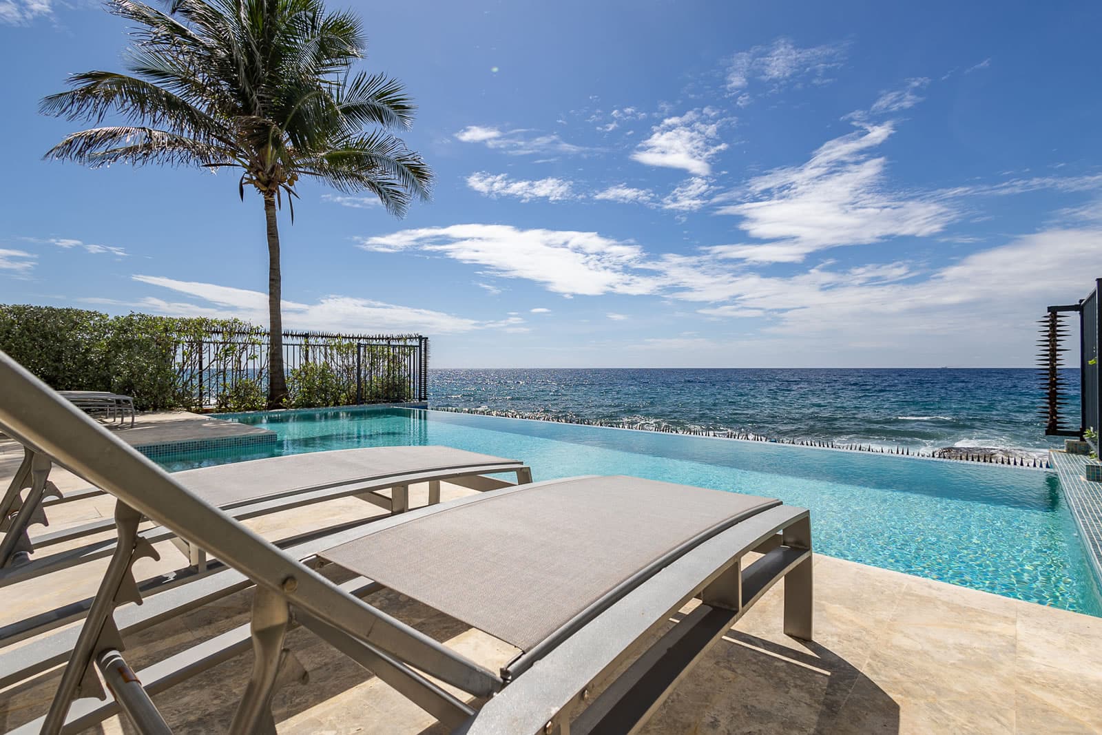 3 Bedroom Condo for Sale, Las Olas, Punda, Curacao 7th Heaven Properties