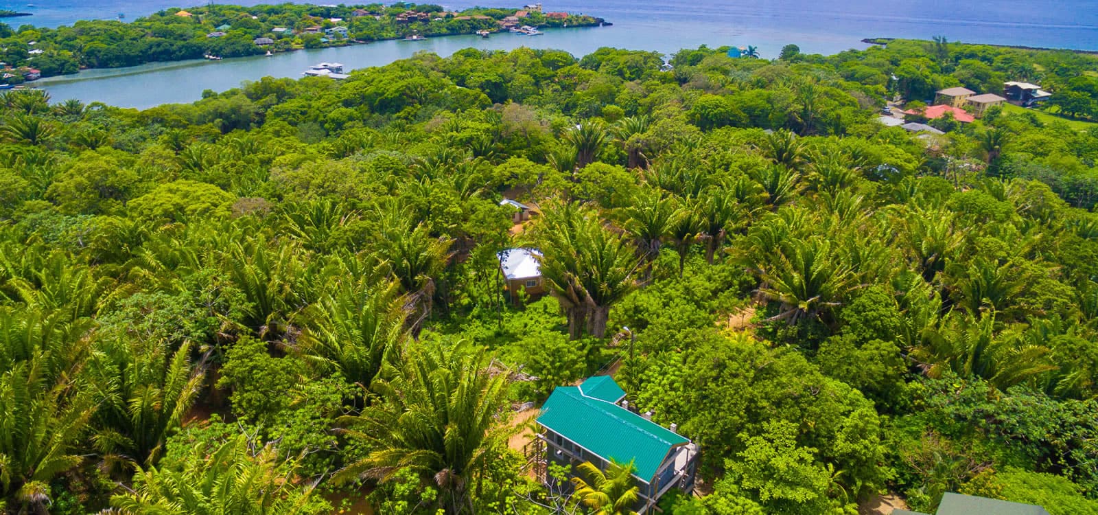 2 Bedroom Home for Sale, Mangrove Bight, Roatan 7th Heaven Properties