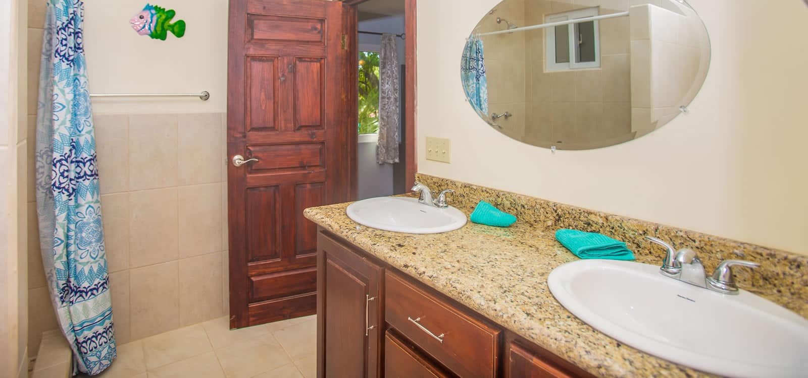 2 Bedroom Home for Sale, Mangrove Bight Road, Roatan 7th Heaven