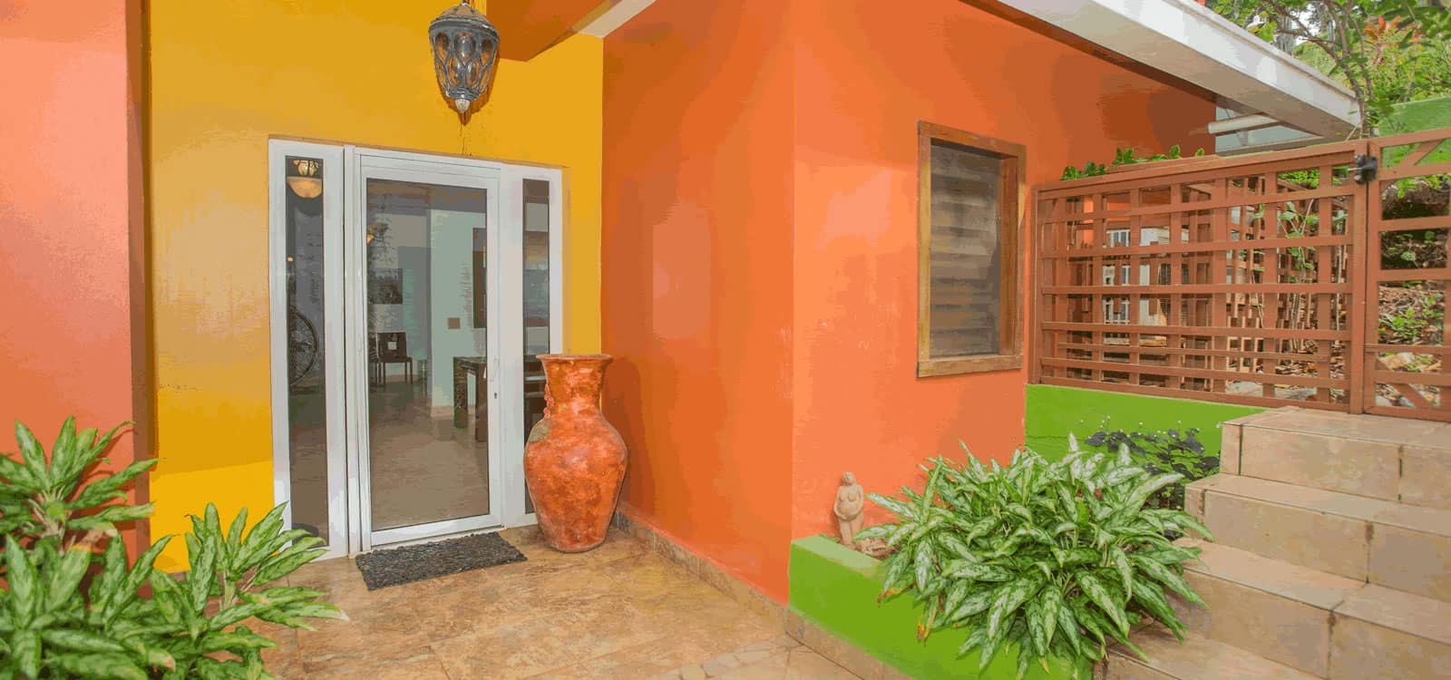 4 Bedroom House for Sale, Lawson Rock, Roatan 7th Heaven Properties