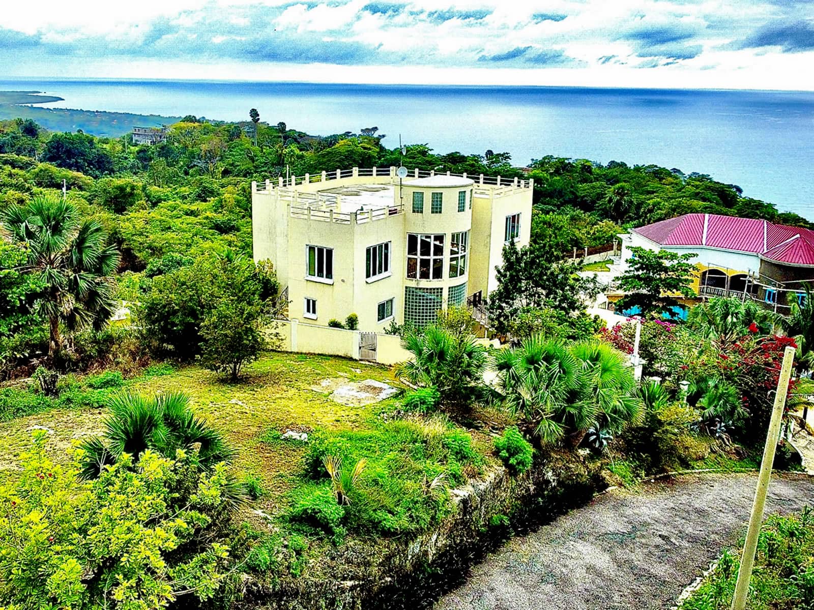 6 Bedroom Home for Sale, Culloden, White House, Westmoreland, Jamaica