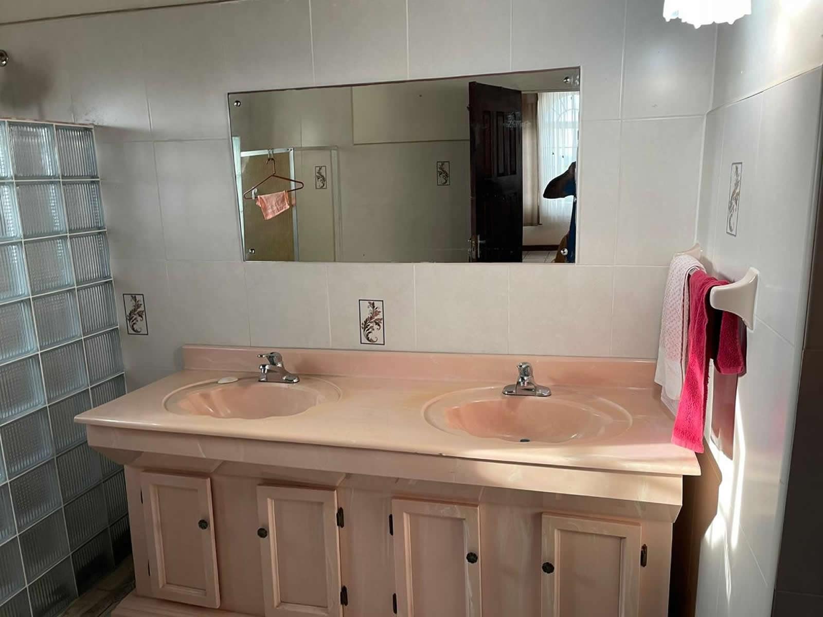 7 Bedrooms House for Sale, Tower Isle, St Mary, Jamaica 7th Heaven