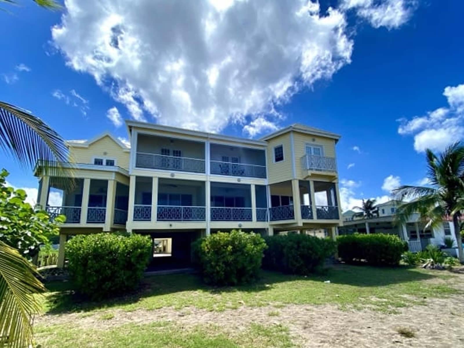 3 Vacation / Rental Condo Units for Sale, Nelson Spring Beach Resort