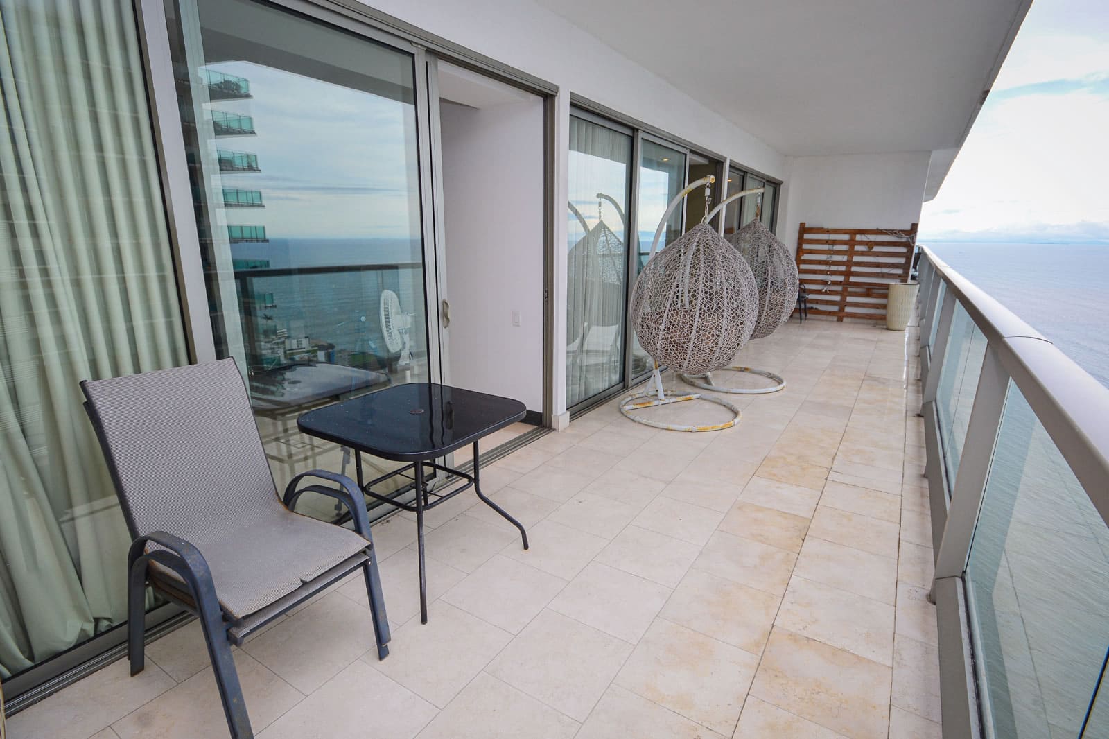 1 Bedroom Condos for Sale, The Ocean Club, Punta Pacifica, Panama City