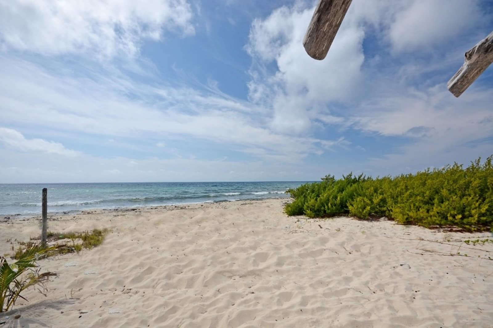 0.48 Acres of Beachfront Land for Sale, Puerto Morelos, Quintana Roo