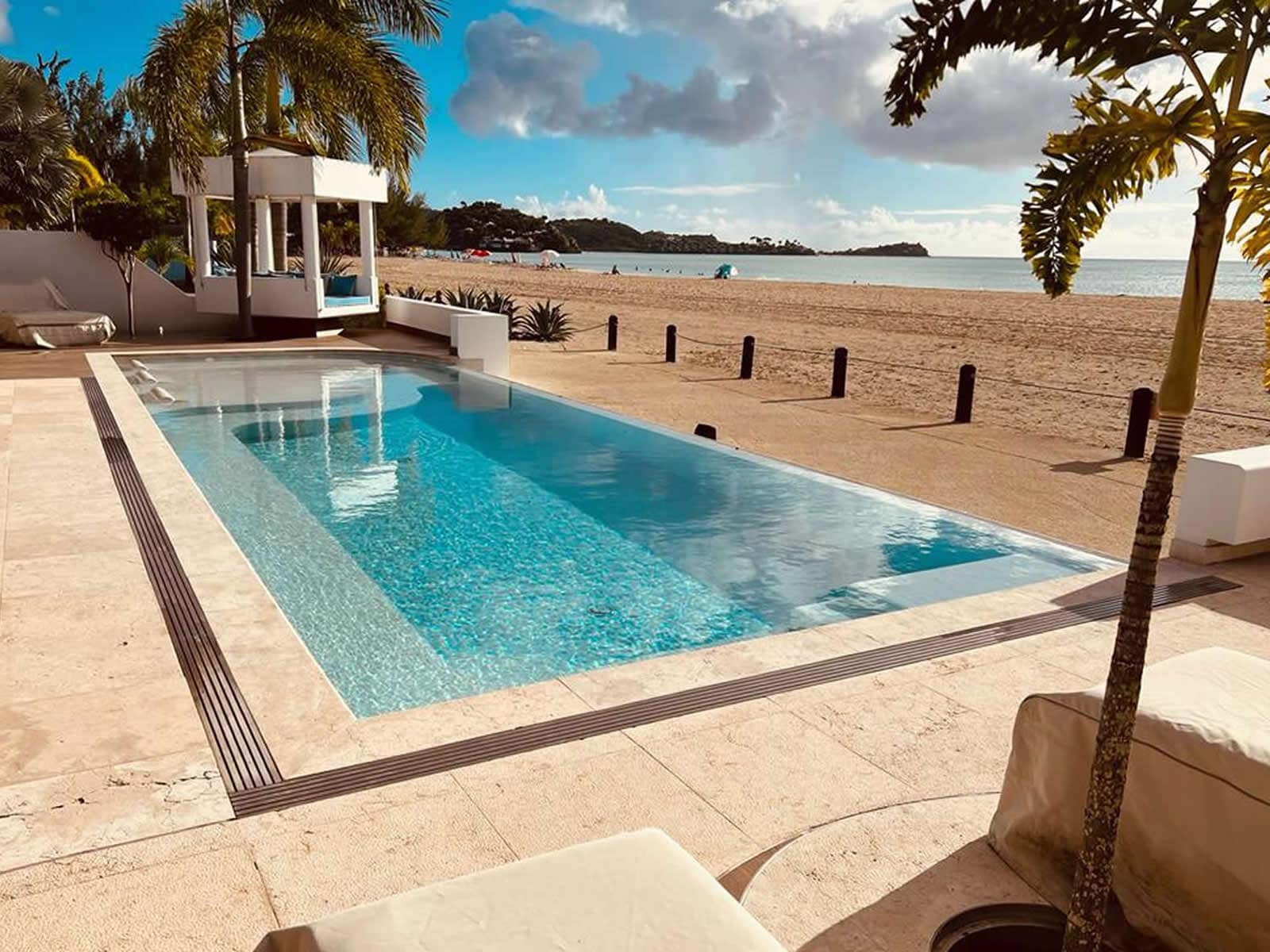 5 Bedroom Luxury Beachfront Home for Sale, South Beach, Jolly Harbour